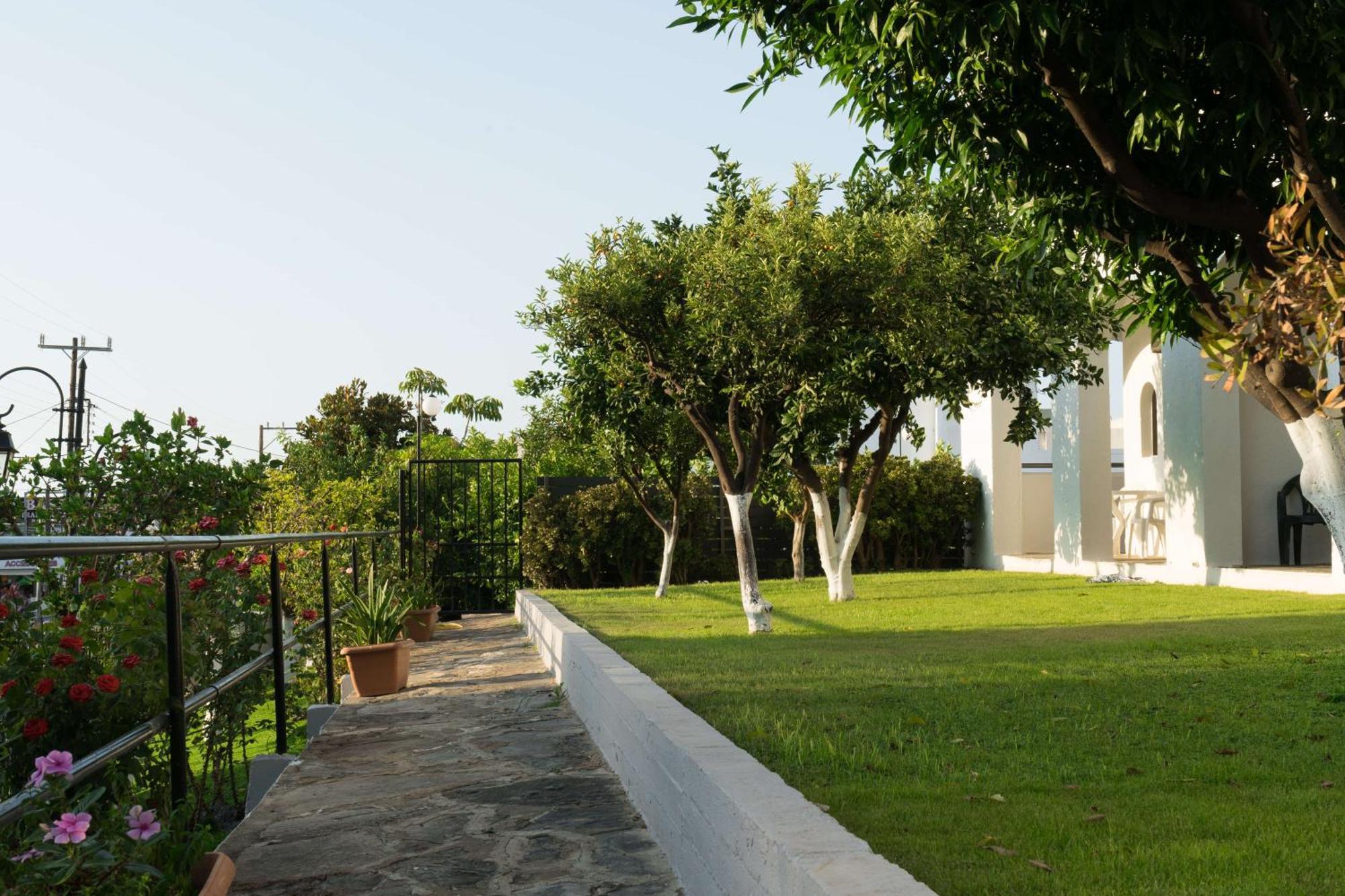 Hotel Malia Holidays Kültér fotó