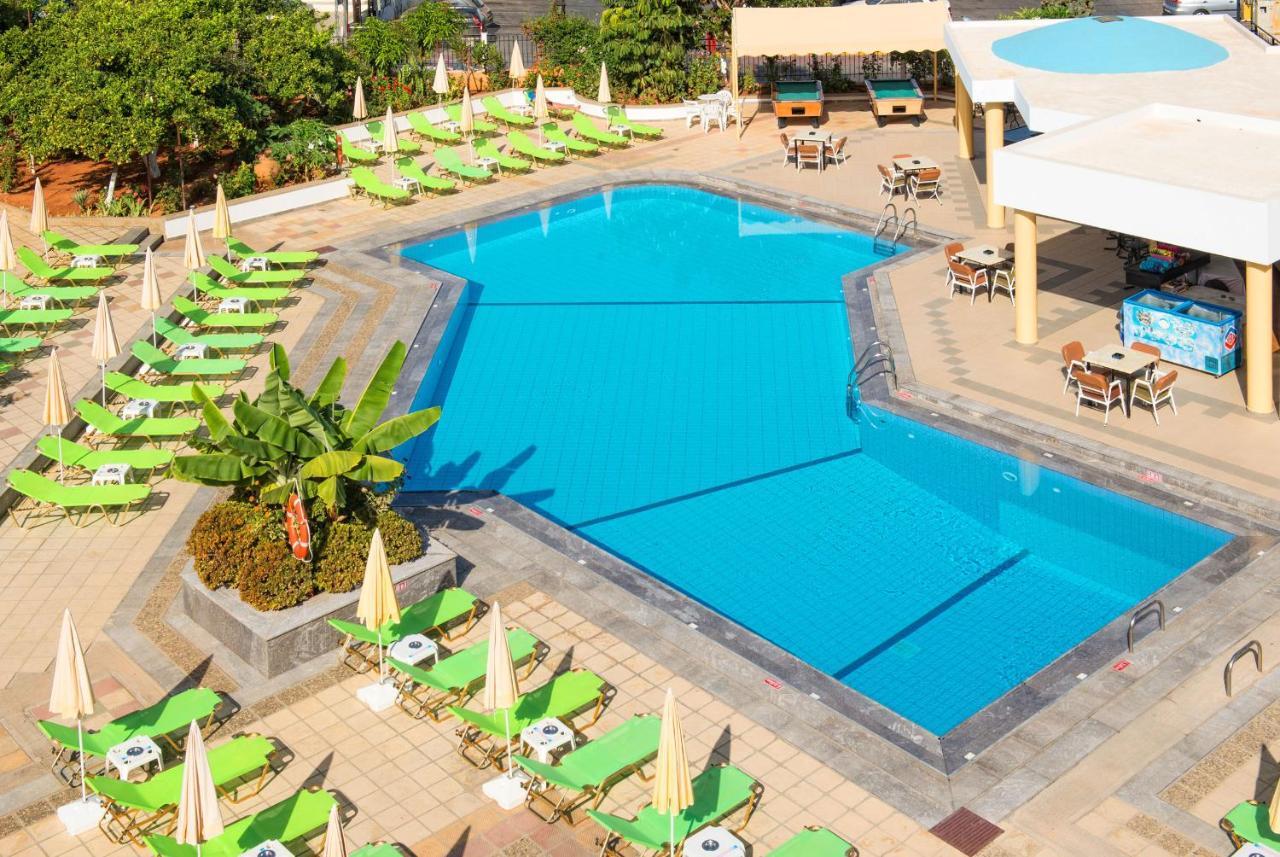 Hotel Malia Holidays Kültér fotó