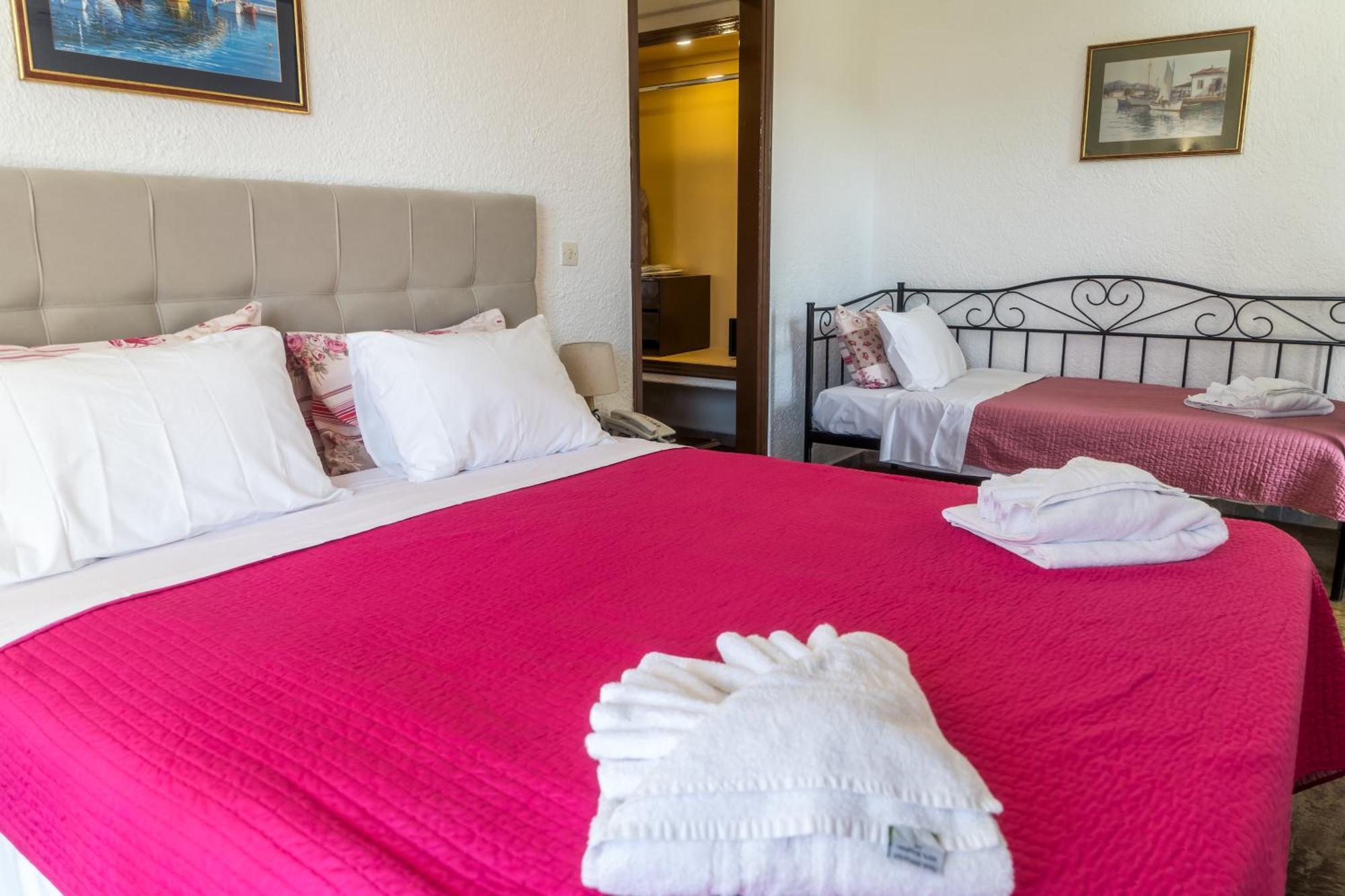 Hotel Malia Holidays Kültér fotó