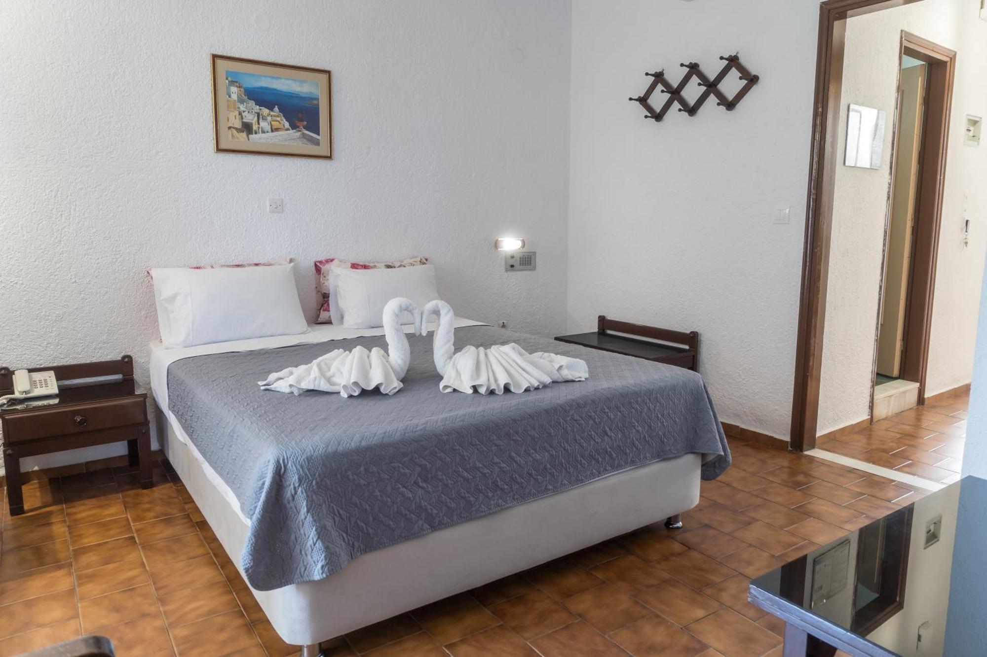 Hotel Malia Holidays Kültér fotó