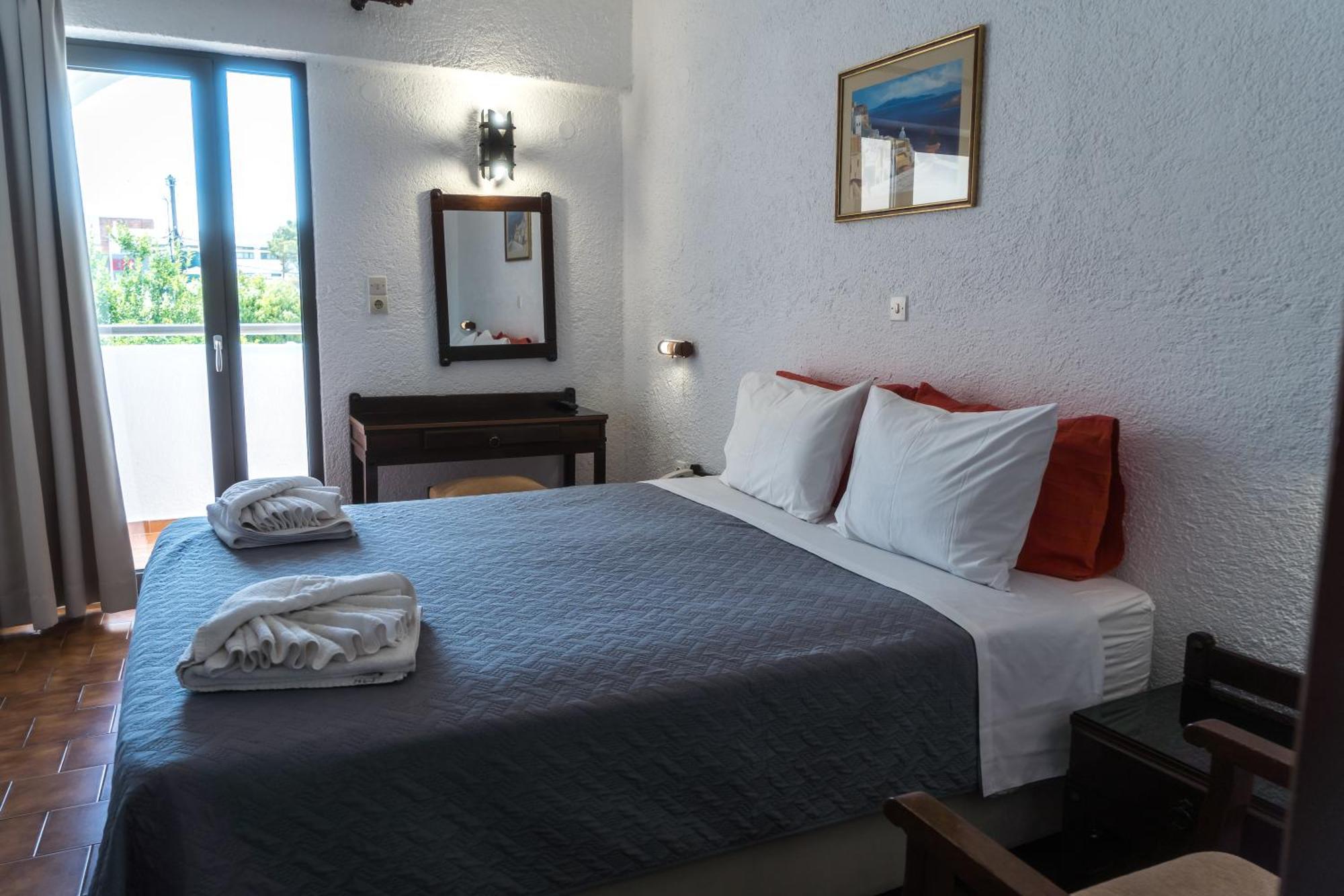 Hotel Malia Holidays Kültér fotó